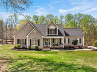 609 Nicholas Austin Lane, Boiling Springs, SC 29316