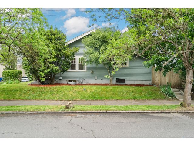 5504 Se ANKENY St, Portland, OR 97215