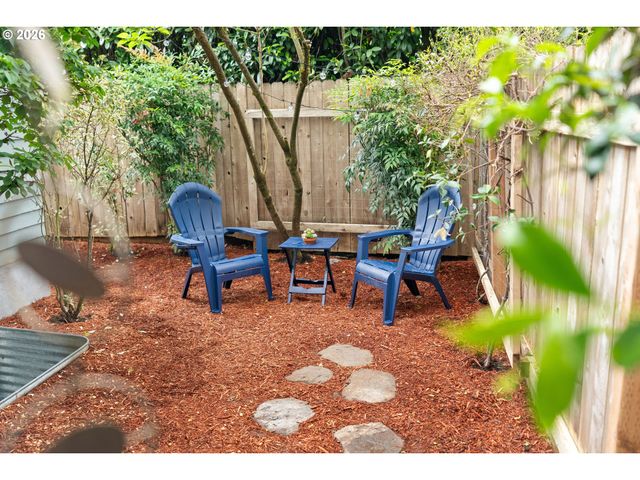 5504 Se ANKENY St, Portland, OR 97215