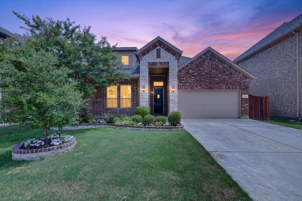 5136 Ambergris Trail, Fort Worth, TX 76244
