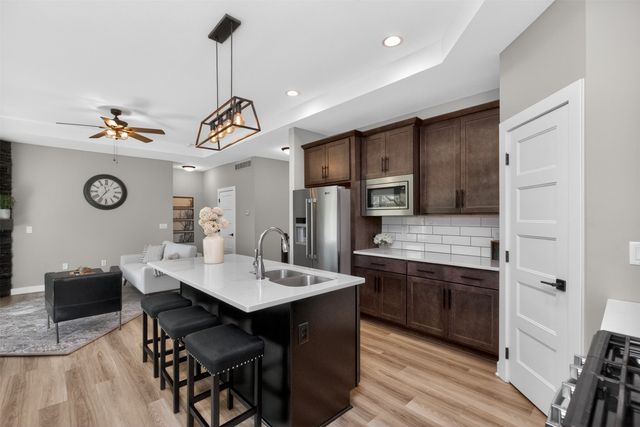 1532 Marina Cove Drive, Polk City, IA 50226