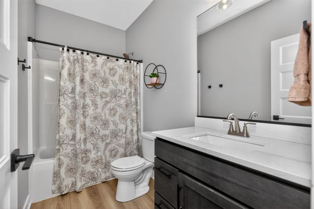 1532 Marina Cove Drive, Polk City, IA 50226