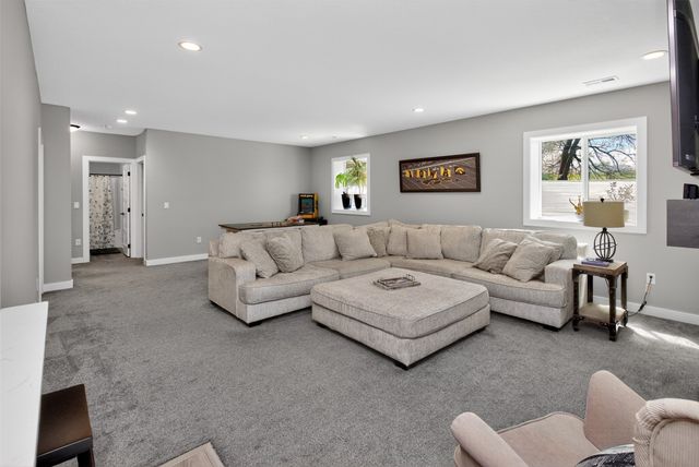 1532 Marina Cove Drive, Polk City, IA 50226