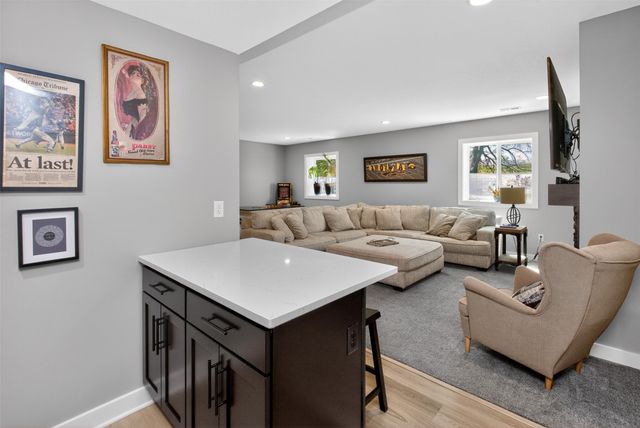 1532 Marina Cove Drive, Polk City, IA 50226