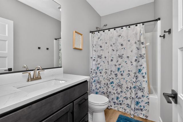 1532 Marina Cove Drive, Polk City, IA 50226