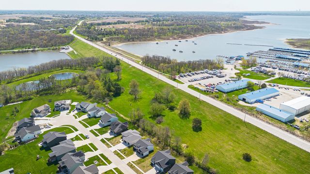 1532 Marina Cove Drive, Polk City, IA 50226