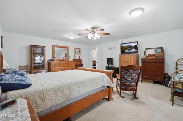 7209 Hunsucker Road, Norton, VA 24273