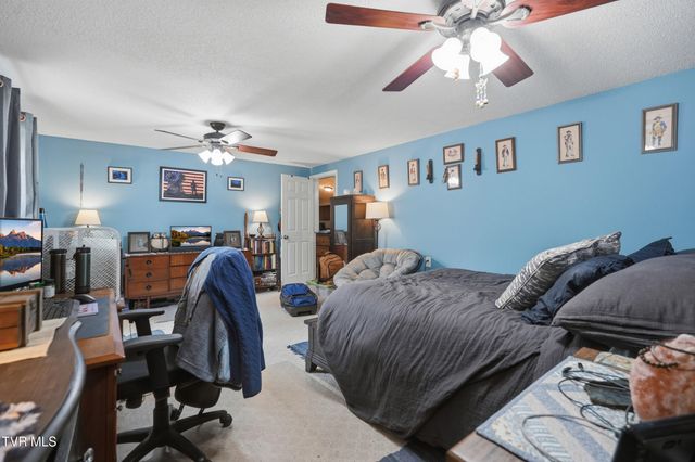 7209 Hunsucker Road, Norton, VA 24273