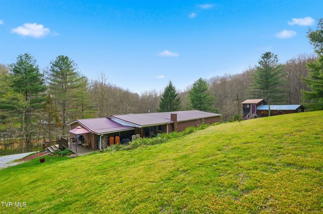 7209 Hunsucker Road, Norton, VA 24273