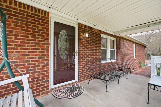 7209 Hunsucker Road, Norton, VA 24273