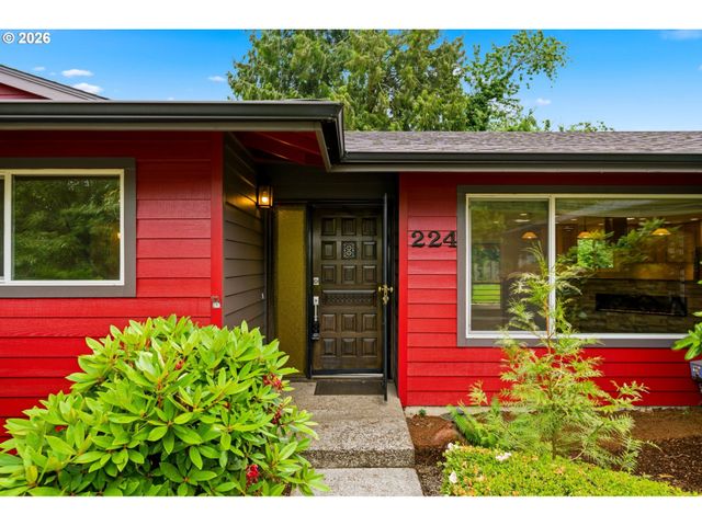 224 Ne 22ND Ave, Camas, WA 98607