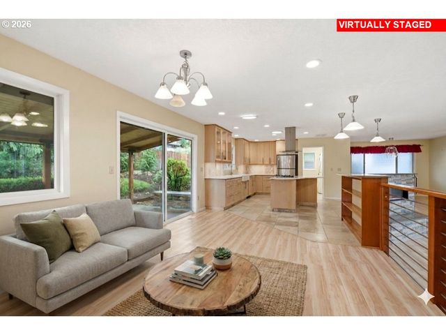 224 Ne 22ND Ave, Camas, WA 98607