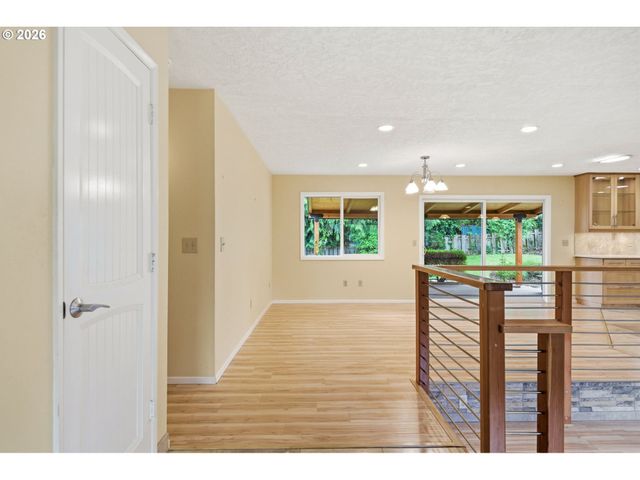 224 Ne 22ND Ave, Camas, WA 98607