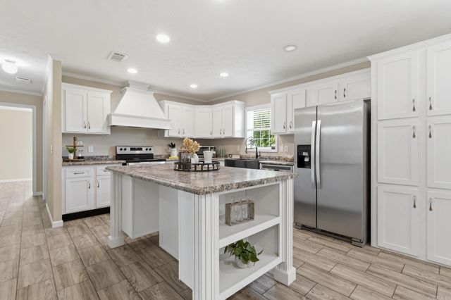 160 Oak Grove, Austin, AR 72007