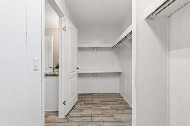 160 Oak Grove, Austin, AR 72007