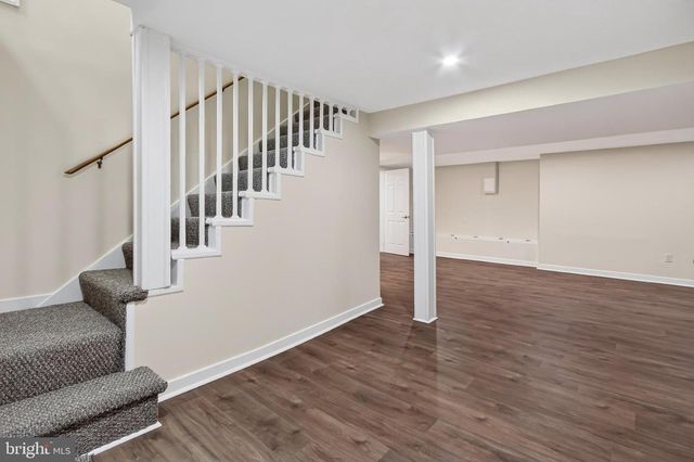 7614 WOODRIDGE CIR, Alexandria, VA 22308