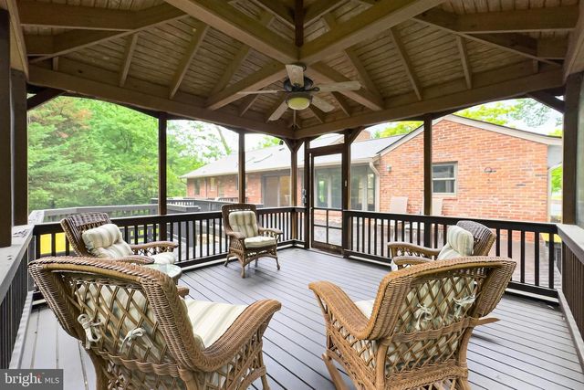 7614 WOODRIDGE CIR, Alexandria, VA 22308
