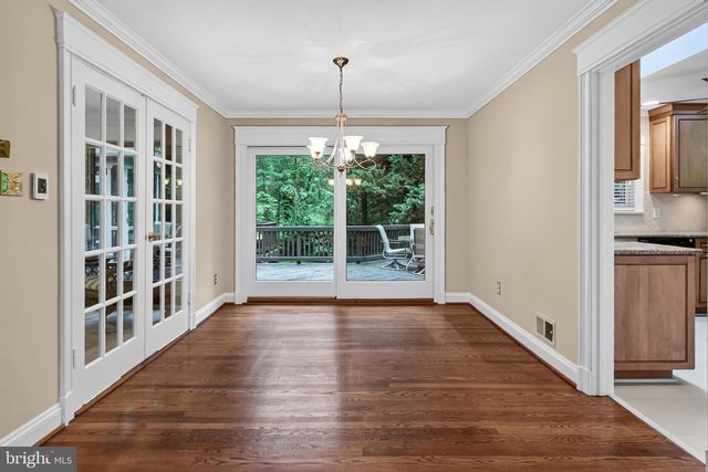 7614 WOODRIDGE CIR, Alexandria, VA 22308