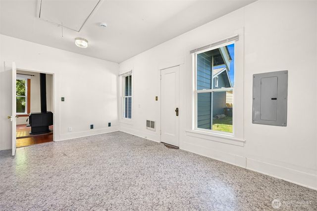 1706 24th Street, Bellingham, WA 98225