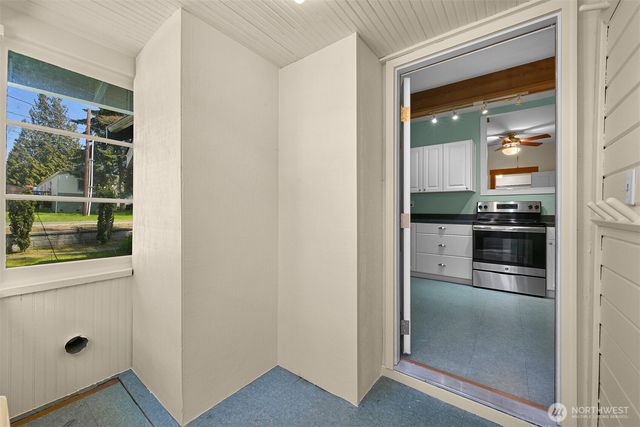 1706 24th Street, Bellingham, WA 98225