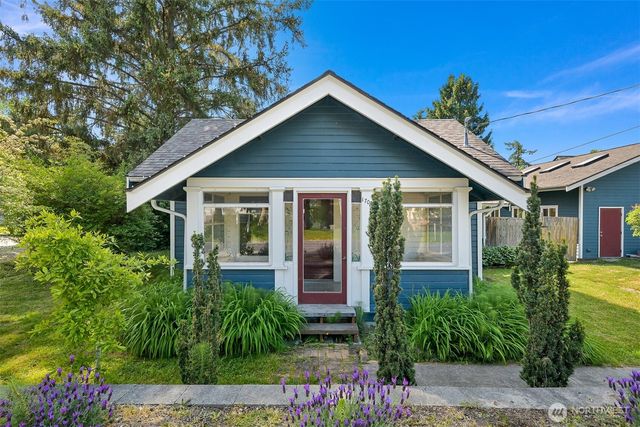 1706 24th Street, Bellingham, WA 98225