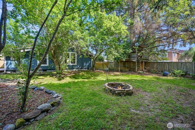 1706 24th Street, Bellingham, WA 98225