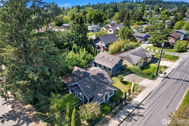 1706 24th Street, Bellingham, WA 98225
