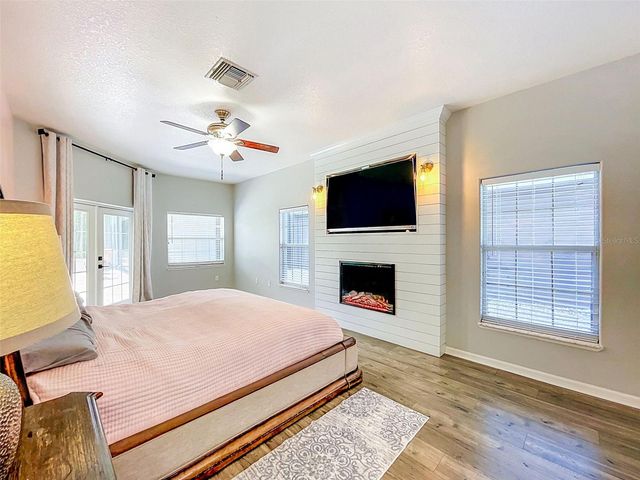 30115 W THYME AVE, Eustis, FL 32736