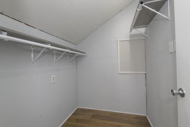 1021 Aurora STREET, Waukesha, WI 53186