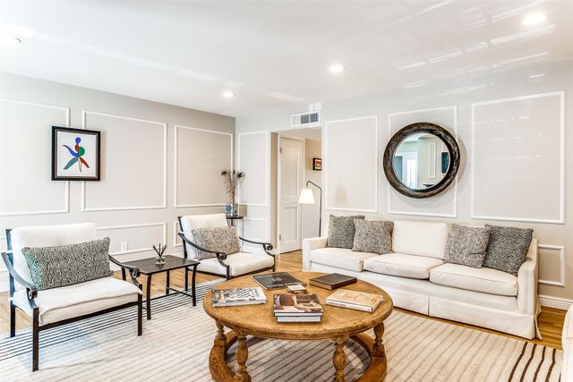 15904 Archwood Lane 1020, Dallas, TX 75248