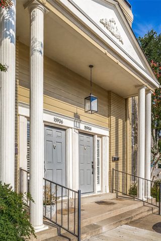 15904 Archwood Lane 1020, Dallas, TX 75248