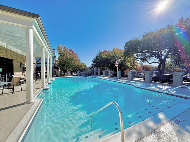 15904 Archwood Lane 1020, Dallas, TX 75248