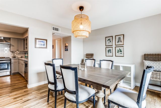 15904 Archwood Lane 1020, Dallas, TX 75248