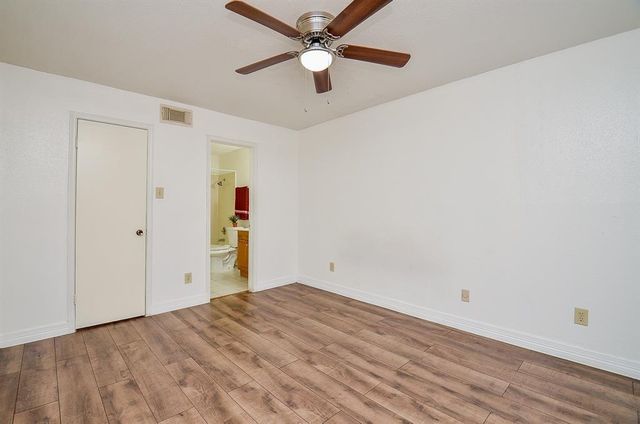 9700 Leawood Boulevard 1807, Houston, TX 77099