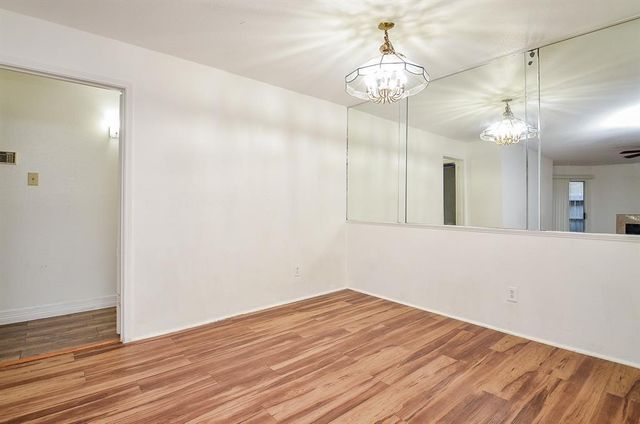 9700 Leawood Boulevard 1807, Houston, TX 77099