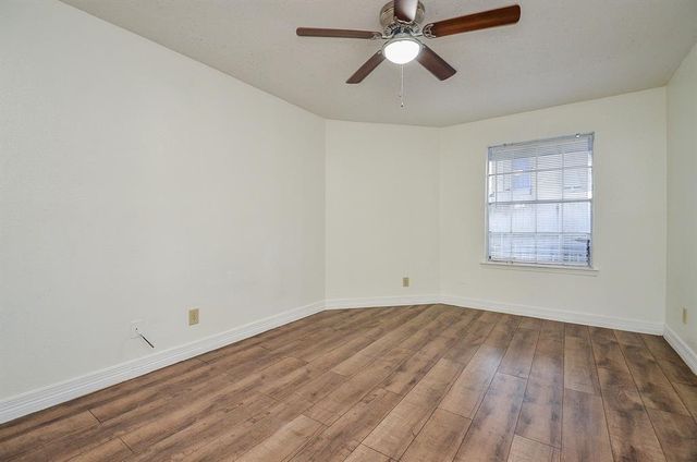 9700 Leawood Boulevard 1807, Houston, TX 77099
