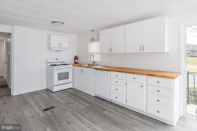 167 NEW HOPE LN, Williamstown, NJ 08094