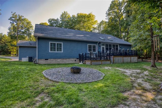 7075 Menzels RD, Toano, VA 23168