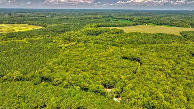 7075 Menzels RD, Toano, VA 23168