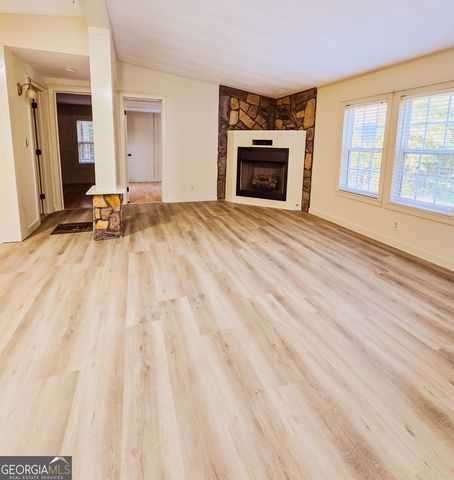 111 Loggins Road, Commerce, GA 30529