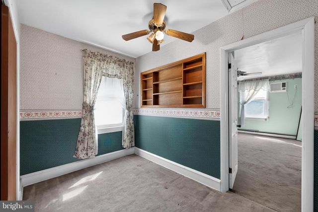 8061 FAIRVIEW ST, Philadelphia, PA 19136