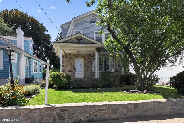 8061 FAIRVIEW ST, Philadelphia, PA 19136