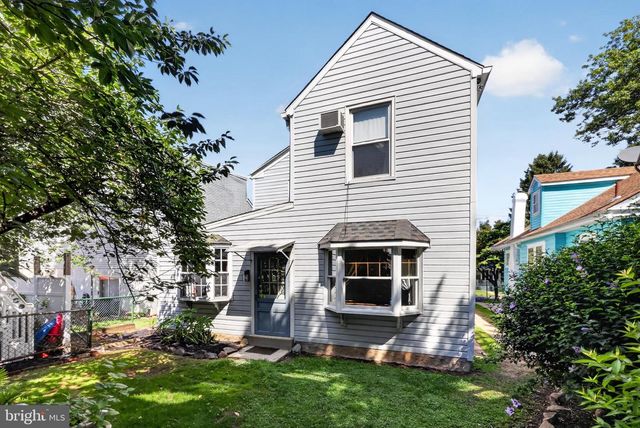 8061 FAIRVIEW ST, Philadelphia, PA 19136