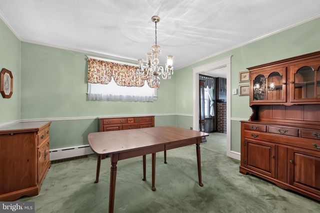 8061 FAIRVIEW ST, Philadelphia, PA 19136