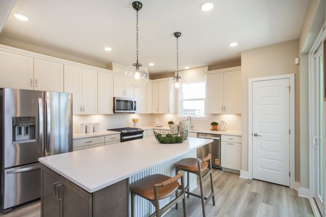 506 Scarlet Oak Drive, Lebanon, TN 37090