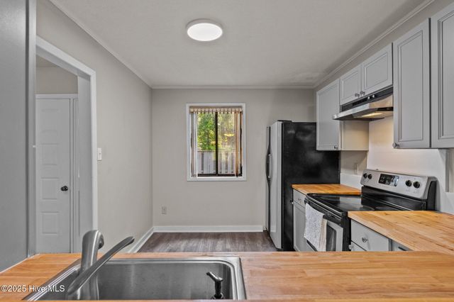 134 Mallards Cove, Vass, NC 28394