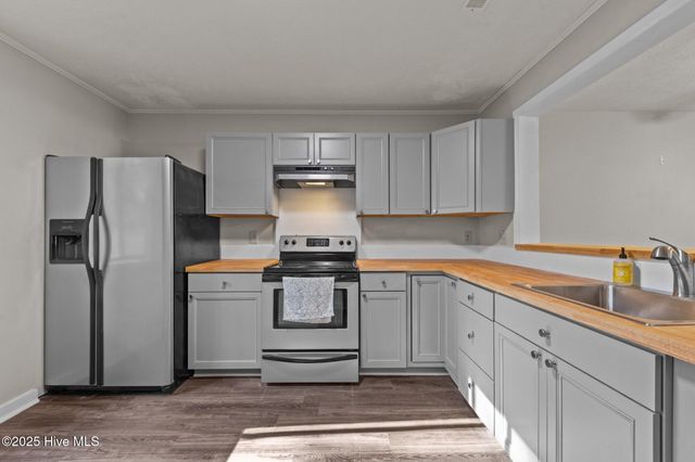 134 Mallards Cove, Vass, NC 28394