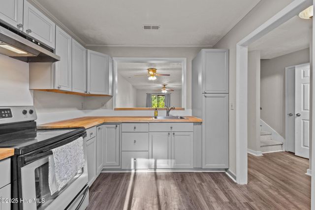 134 Mallards Cove, Vass, NC 28394
