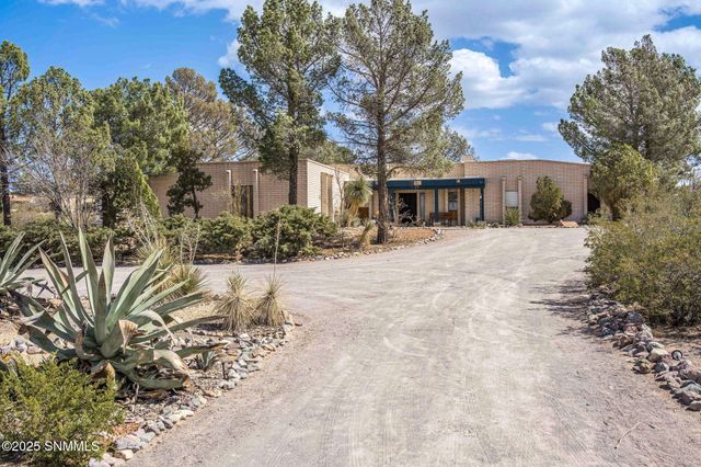4825 Ocotillo Road, Las Cruces, NM 88011