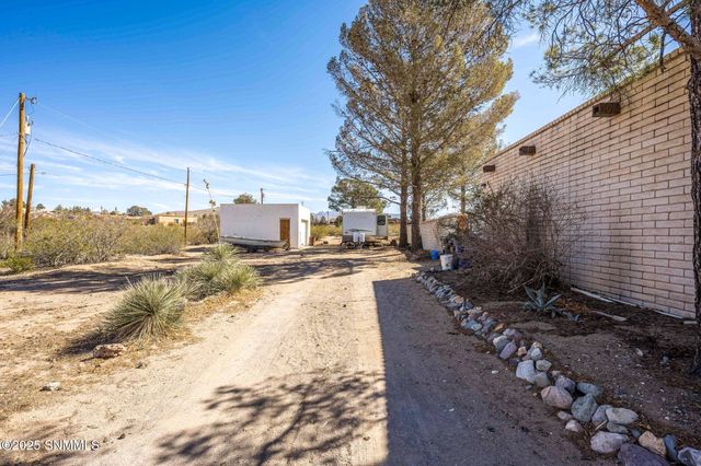 4825 Ocotillo Road, Las Cruces, NM 88011